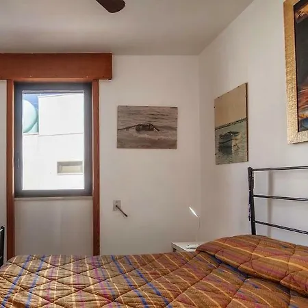 Alice - *